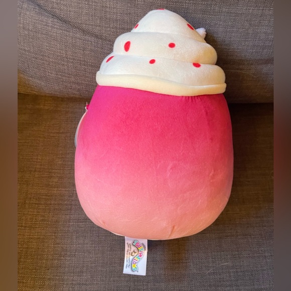 Cinnamon the Shake Squishmallow - Picture 2 of 3